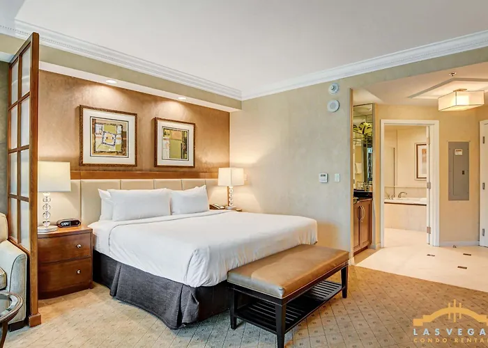 Mgm Signature-03-611 Strip View Jacuzzi Studio