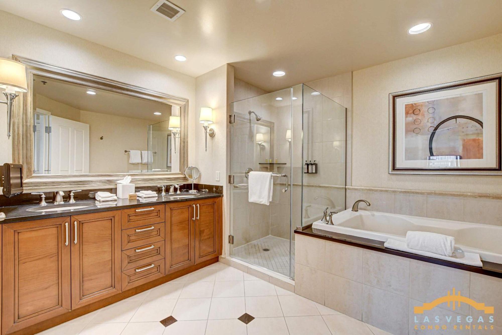 Сasa de vacaciones Mgm Signature-03-611 Strip View Jacuzzi